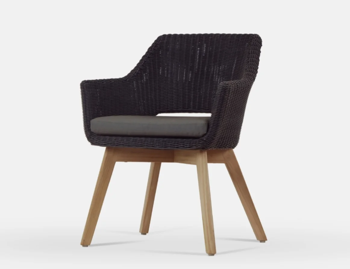 Rattan Örgü Kolçaklı Sandalye – Siyah